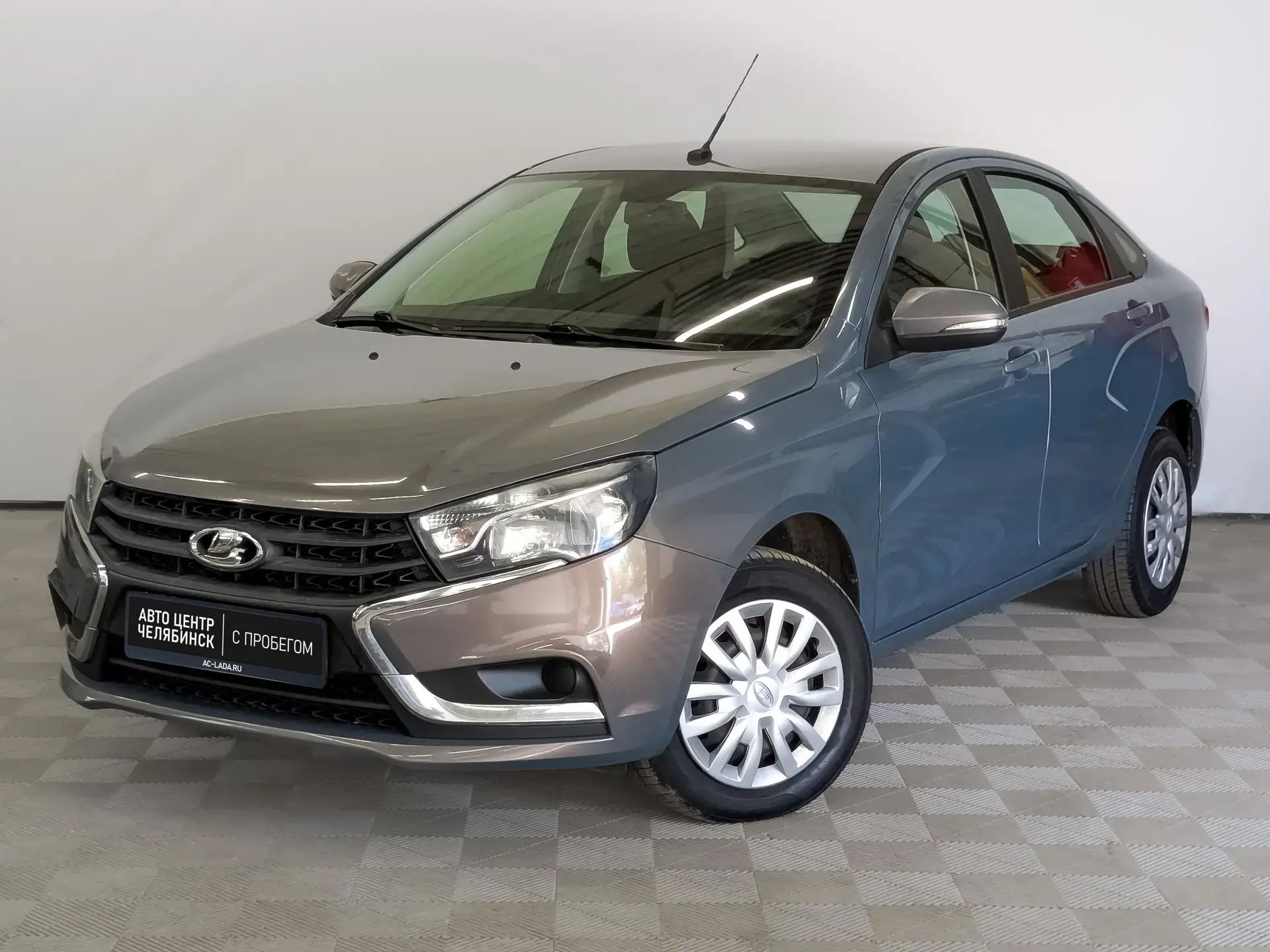 Lada Vesta